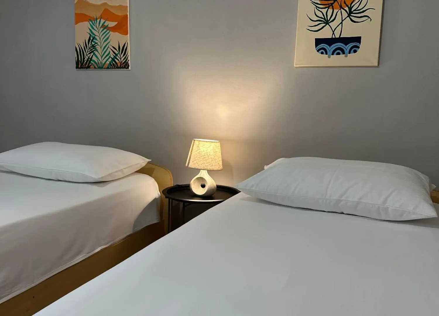 Oxhaku Apartment Тирана 0*,  Албания